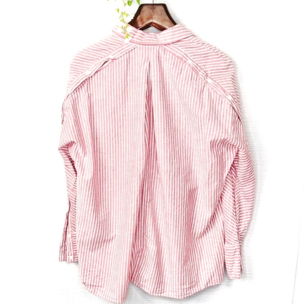 Zara Trafaluc•red white stripe oversized button down top back button detail - Picture 2 of 7